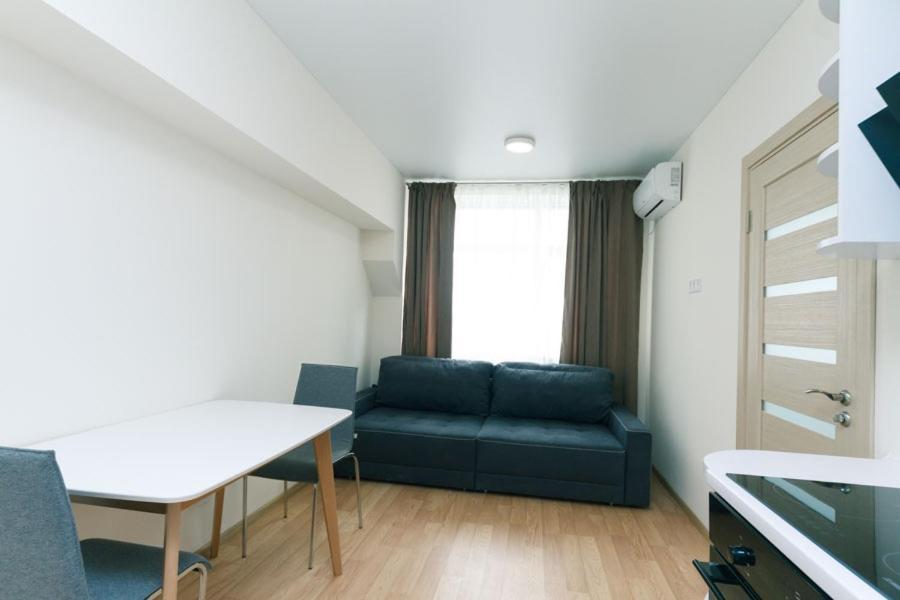Inn Smarthause Apartments Kyjev Exteriér fotografie